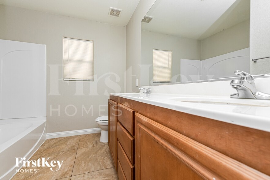 Building Photo - 4913 W Cherokee Run Ct