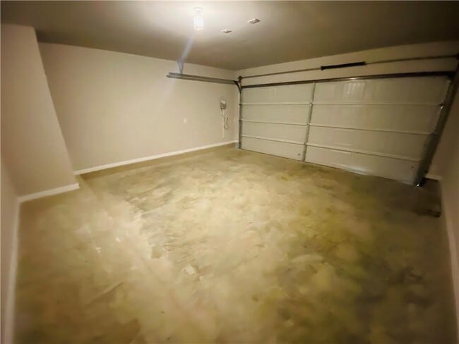 Building Photo - 721 Hollyhock Dr