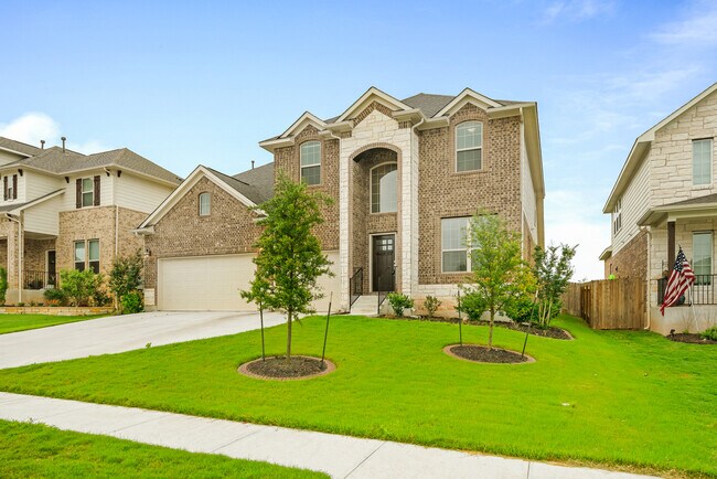 Building Photo - 8325 Paola St