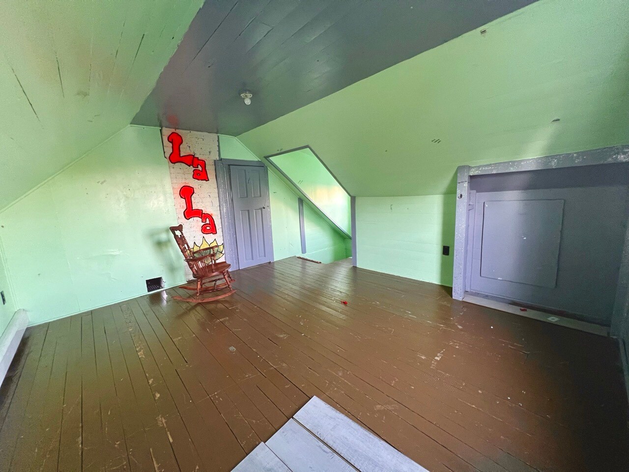 3rd Floor Loft Space - 1221 Church St