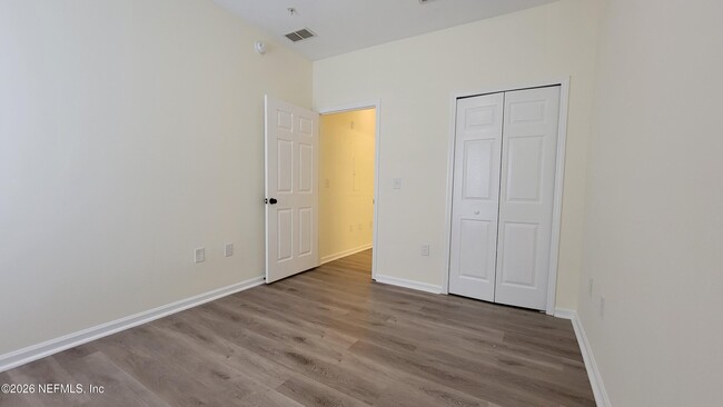 Building Photo - 6984 Ortega Woods Dr