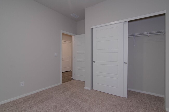 Building Photo - *Coming Soon - July* Newer 4 Bed 2 Bath DR Horton Home in Indian Trail