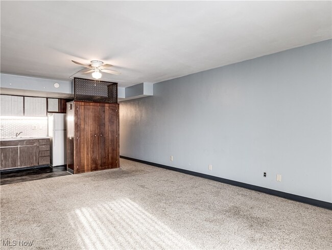 Building Photo - 2331 E Market St