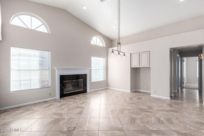 Building Photo - 12349 N 71st Dr