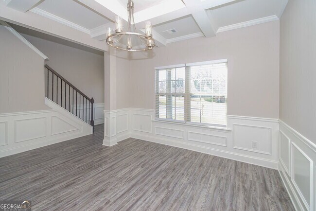 Building Photo - 313 Kenmore Ct