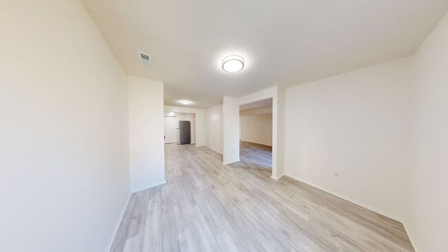 Building Photo - 7197 D Cimarron Ct