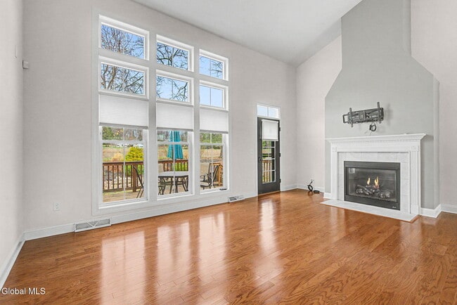 Building Photo - 24C Idared Ln