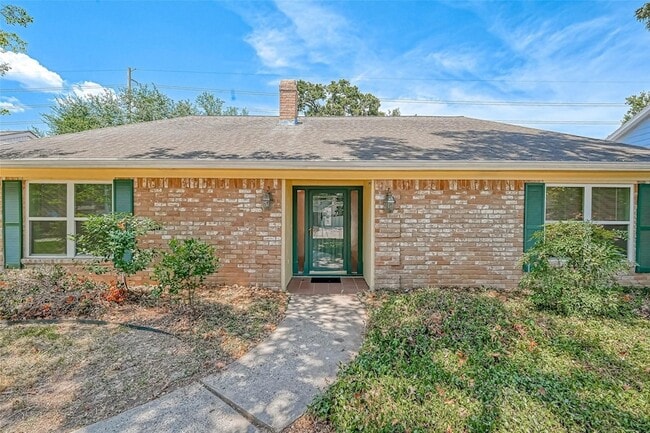 Building Photo - 5507 Enchanted Timbers Dr