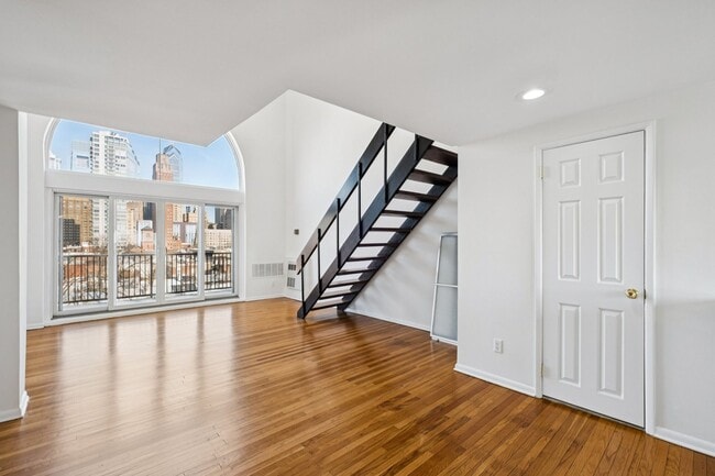 Building Photo - Way Rittenhouse