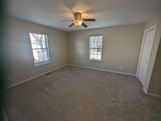 Building Photo - Hanahan Lake View Home for Lease