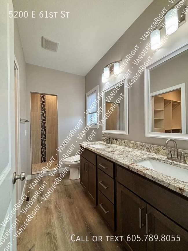 Building Photo - 5200 E 61st St