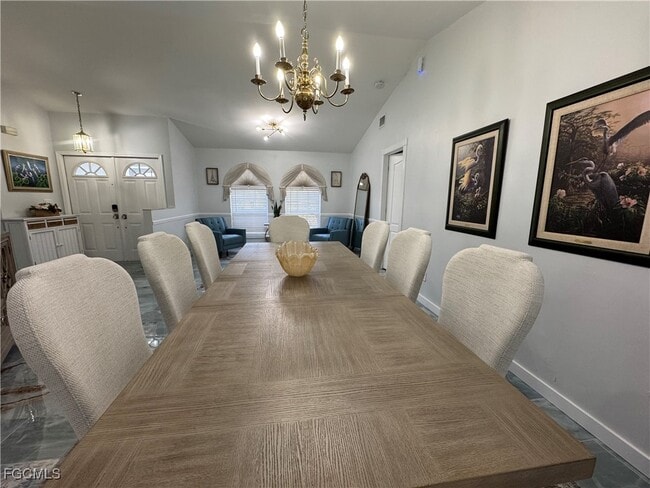 Building Photo - 3707 SE 8th Pl