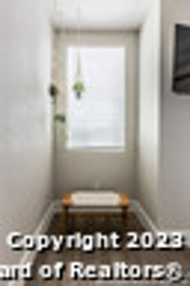 Building Photo - 343 Porter St