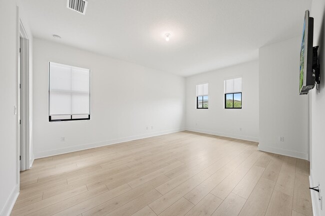 Building Photo - 13185 Faberge Pl