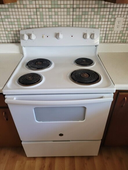 Building Photo - 1026 N Jefferson St