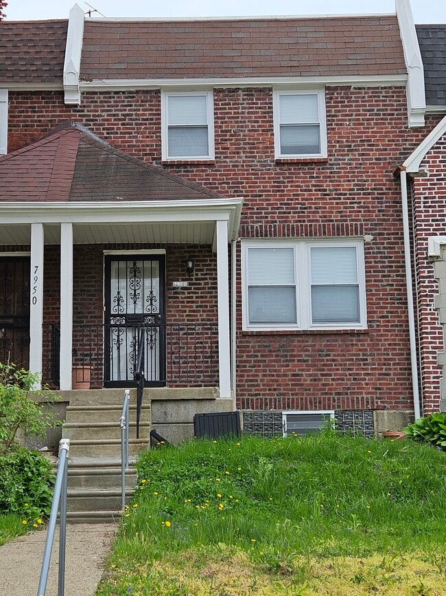 Building Photo - 7952 Provident St