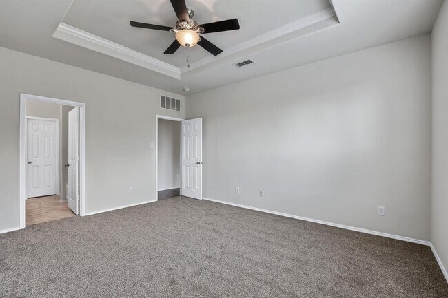 Building Photo - 1808 Abby Creek Dr