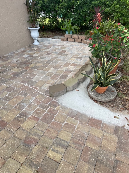 Building Photo - 723 Laurel Bay Cir