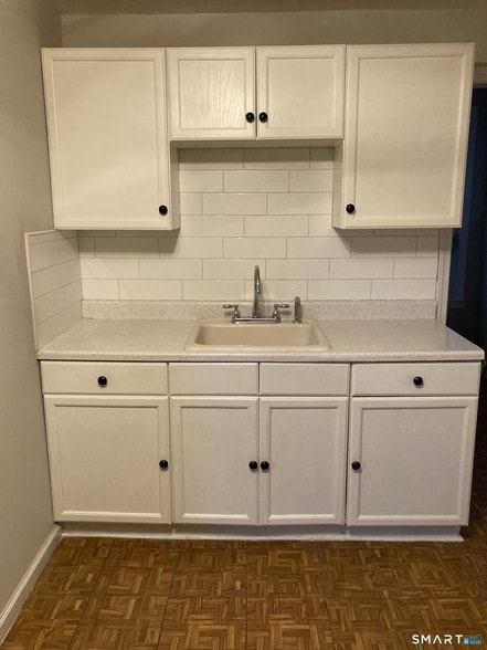 Building Photo - 235 Deacon St