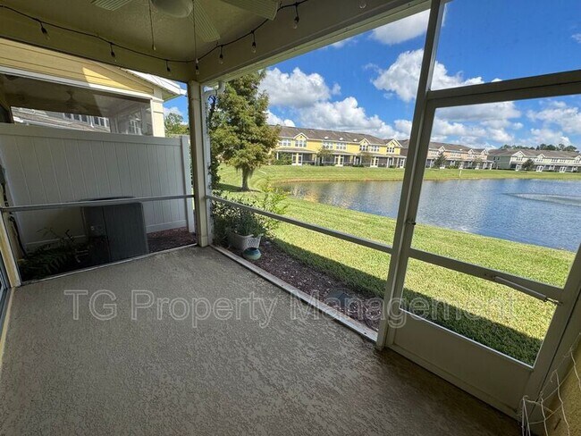 Building Photo - 6798 Roundleaf Dr