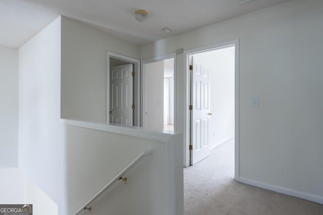 Building Photo - 278 Regent Square