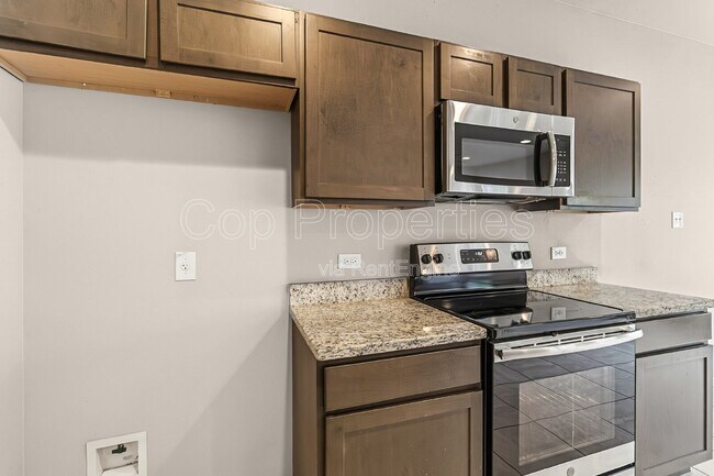 Building Photo - 11103 Belair Dr