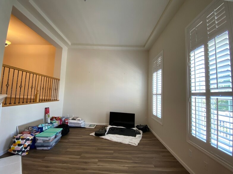 Building Photo - 3765 Finnian Way