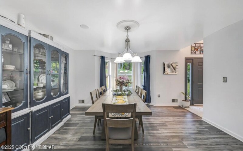 Building Photo - 128 Wilson Ct