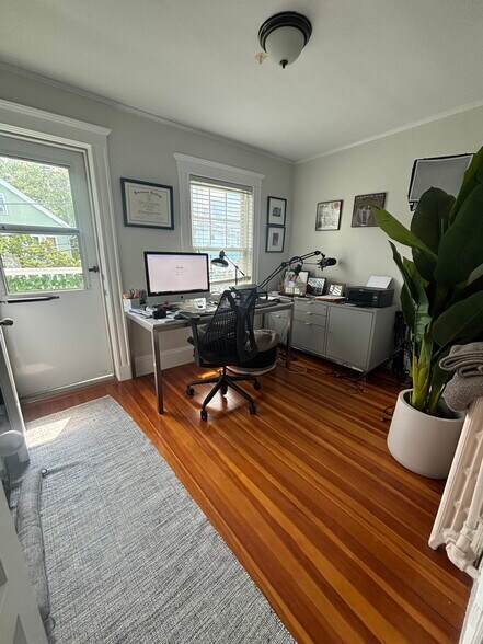 Front office or bedroom - 17 Lesher St