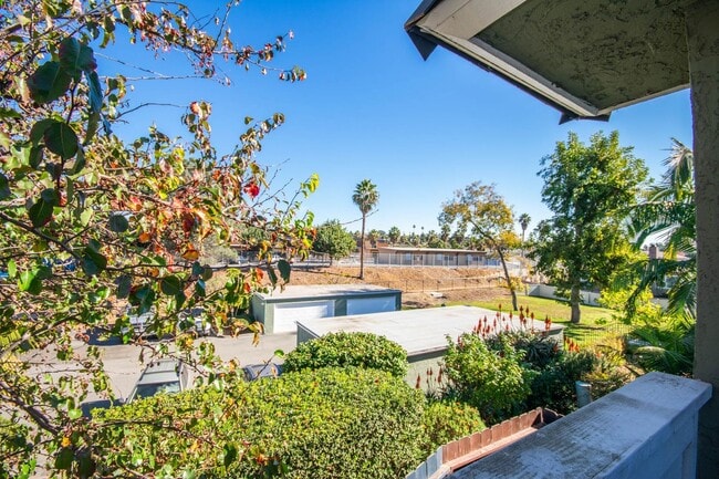 Building Photo - Cozy 2BD/2BA in Carlsbad Village