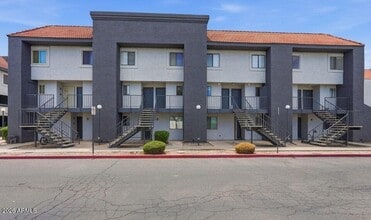 Building Photo - 1215 E Lemon St