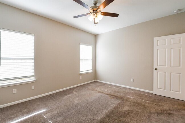 Building Photo - 6421 Innsbruck Meadows Ln