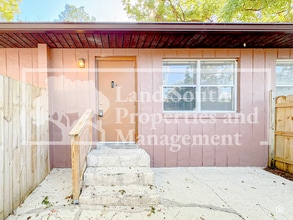 Building Photo - 724 Angelina Ln