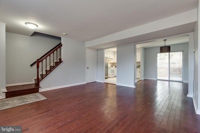 Building Photo - 8602 Andrew Ellicott Ct