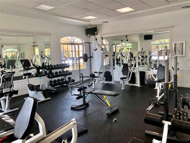 Building Photo - 7290 NW 114th Ave