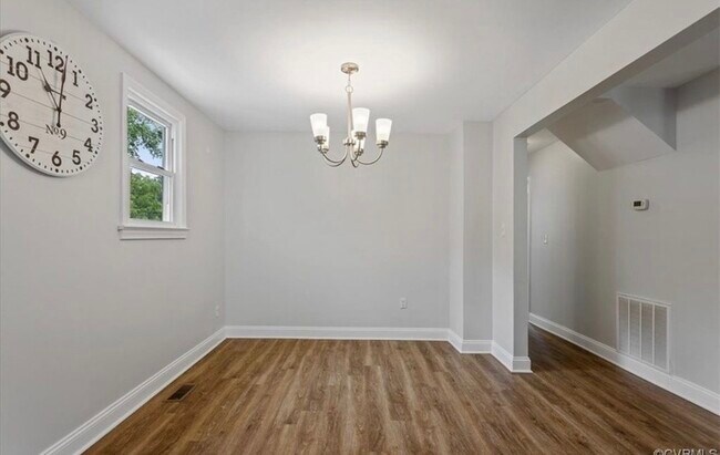 Building Photo - 326 S 20th Ave