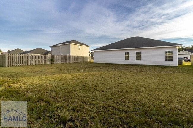 Building Photo - 260 Rutledge Dr