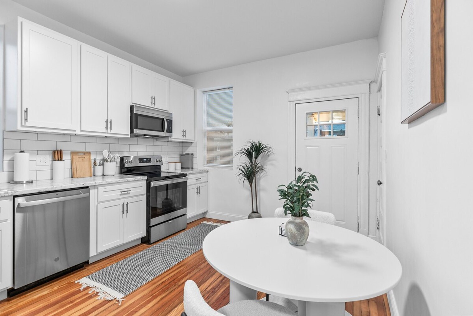 Building Photo - 3101 Old Rte 66