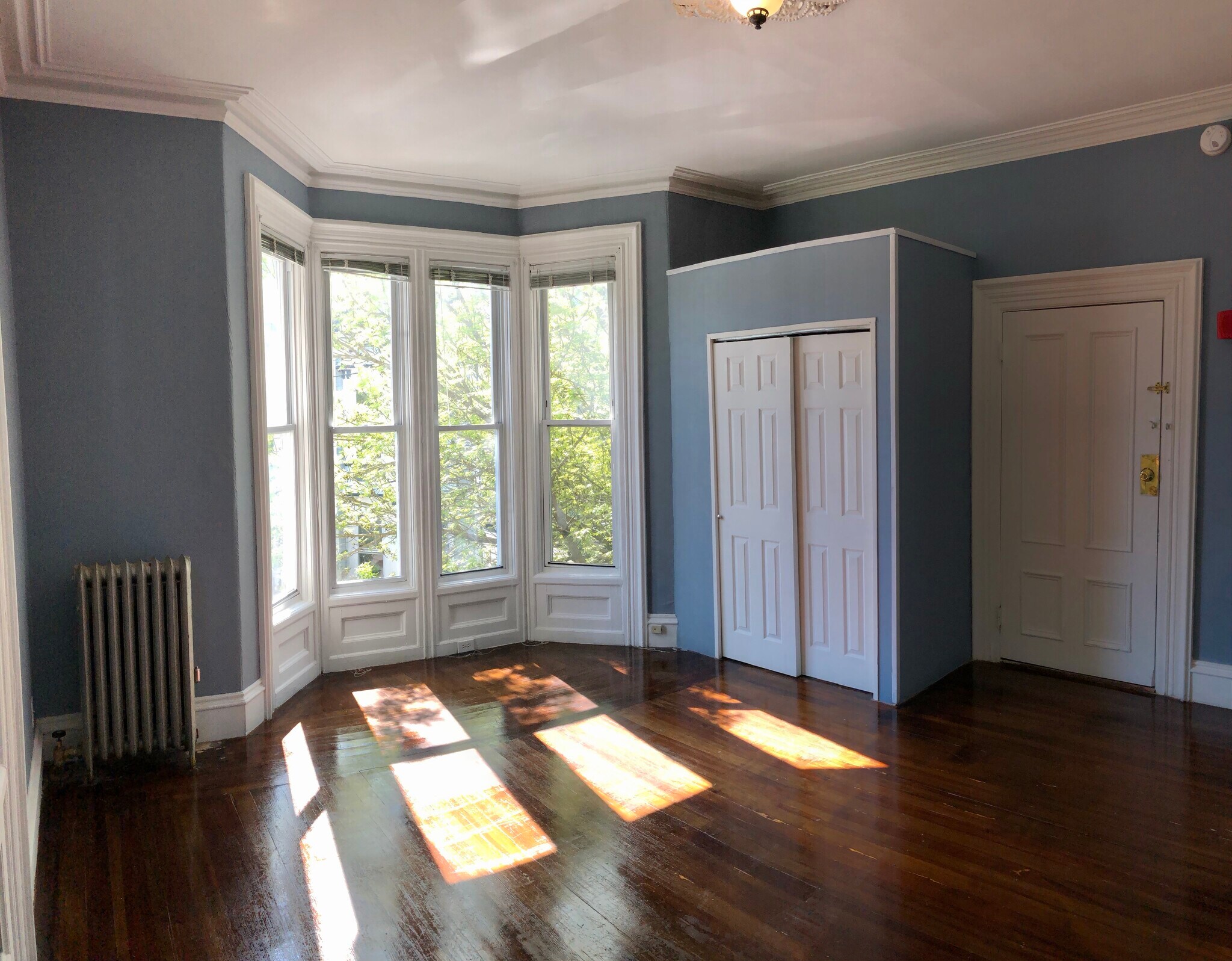 Building Photo - 124 Vinton St, 2