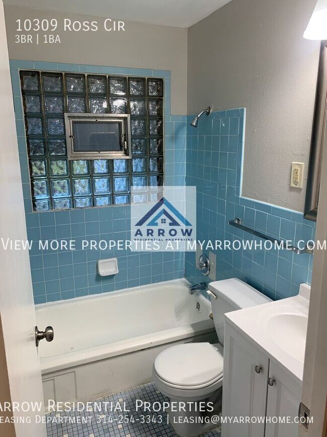 Building Photo - 10309 Ross Cir
