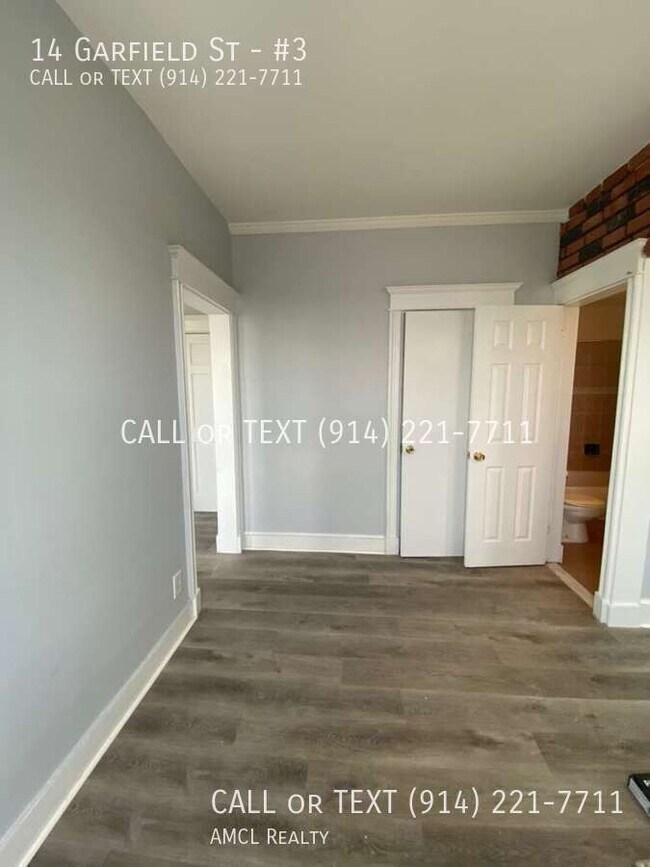 Building Photo - 14 Garfield St