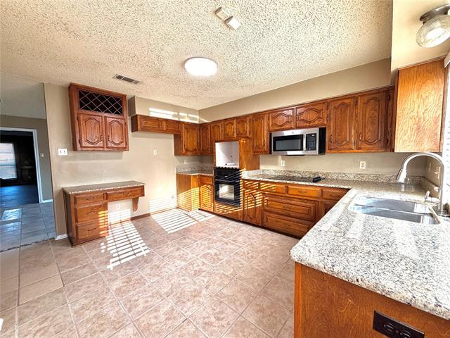 Building Photo - 1238 Richland Oaks Dr