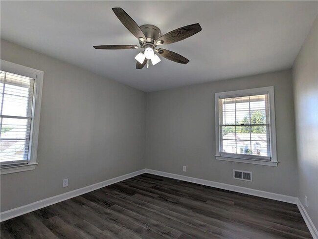 Building Photo - 970 Bridgegate Dr NE