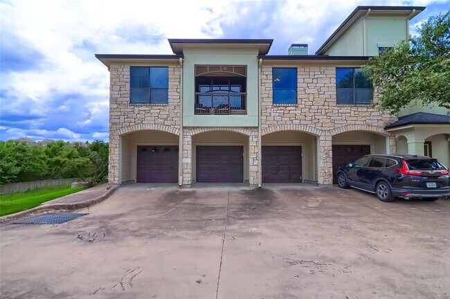 Building Photo - 7701 Rialto Blvd