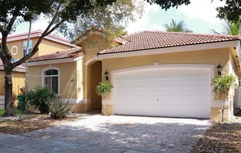 Building Photo - 5321 SW 130th Terrace