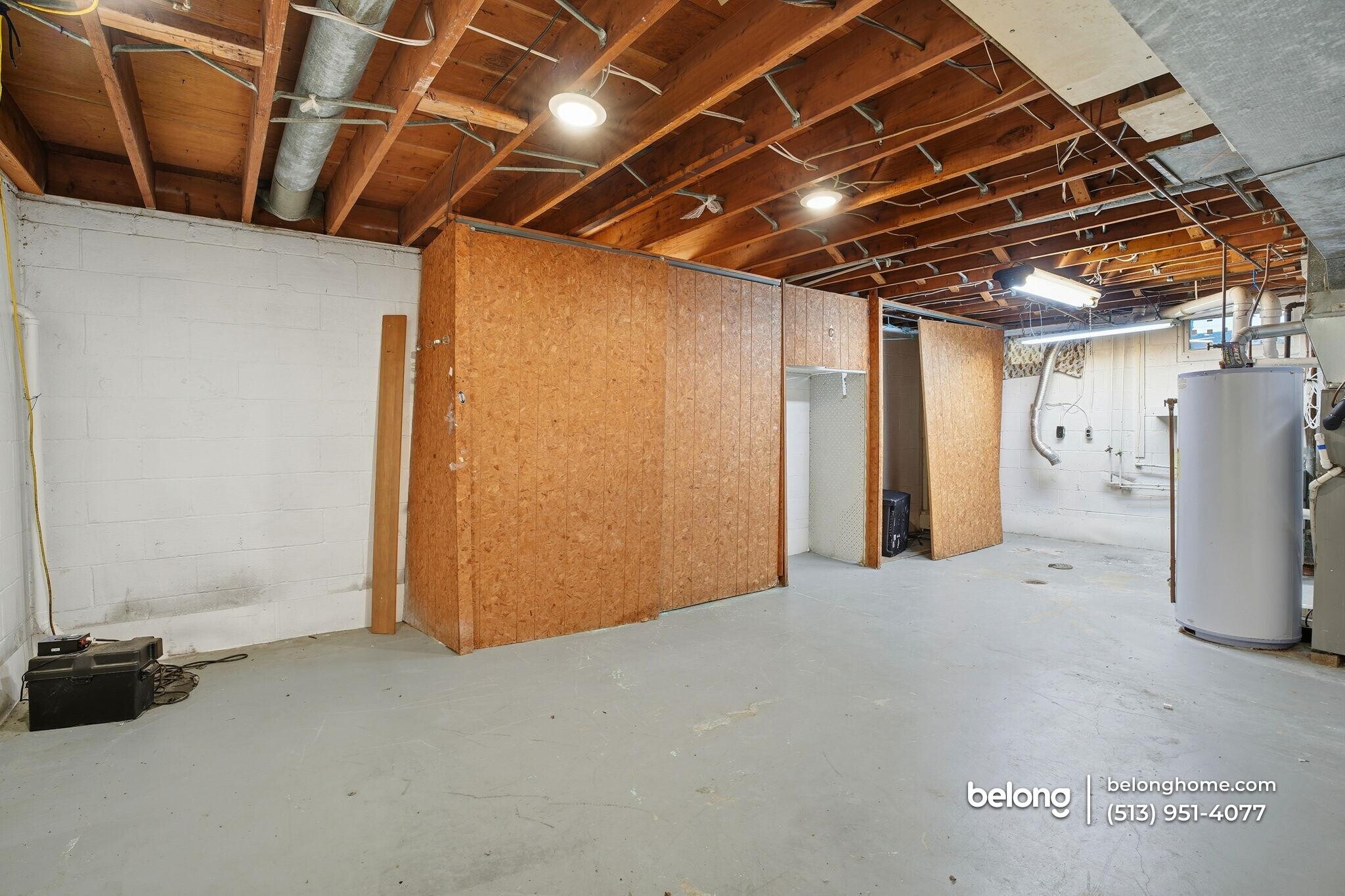 Building Photo - 704 Carlsbad Rd