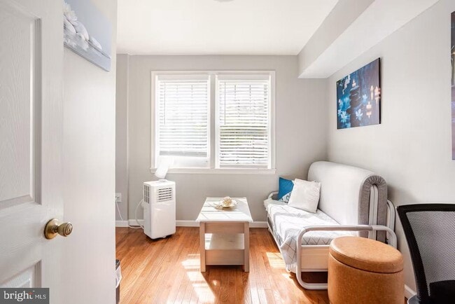 Building Photo - 768 Pennsylvania Ave