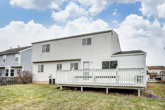 Building Photo - 4 Bedroom Home in Hilliard