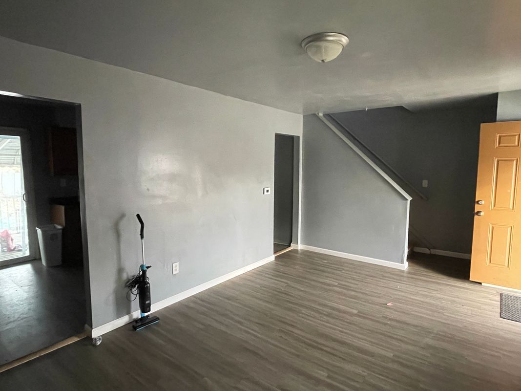 Building Photo - 4552 7th St