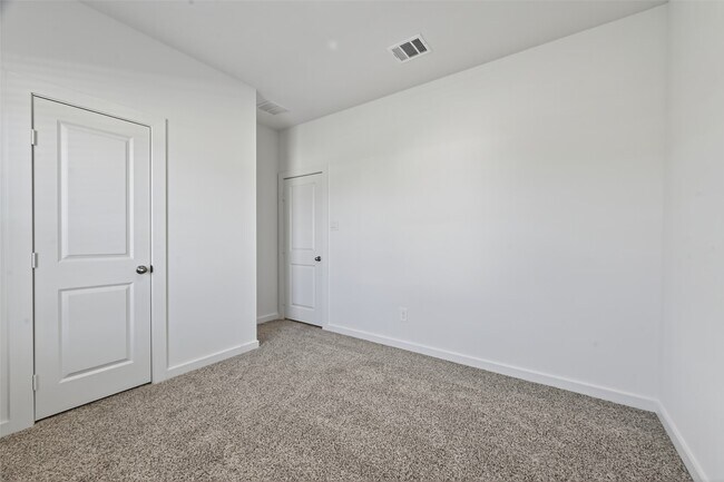 Building Photo - 6108 Jasper Hl Dr